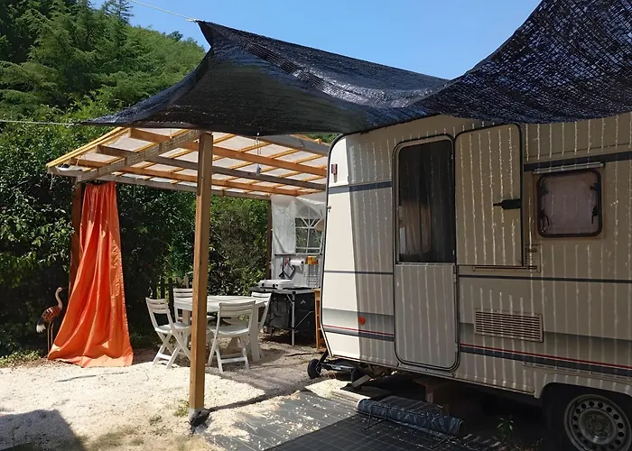 Caravane 2 Personnes Pres D'anduze Nyaraló *