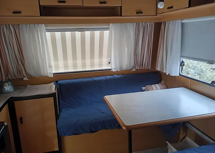 Caravane 2 Personnes Pres D'anduze